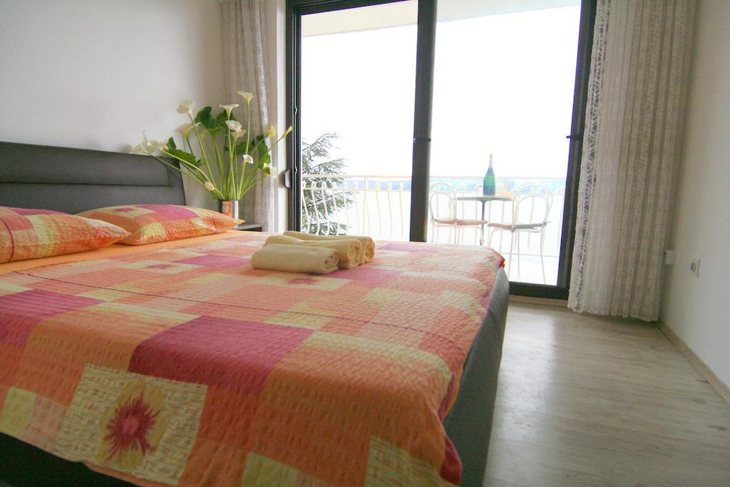 Apartments Marta Trogir Bilik gambar