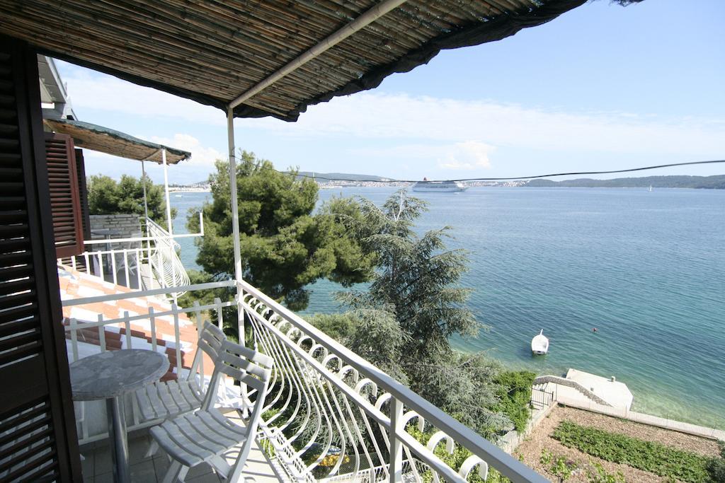Apartments Marta Trogir Bilik gambar