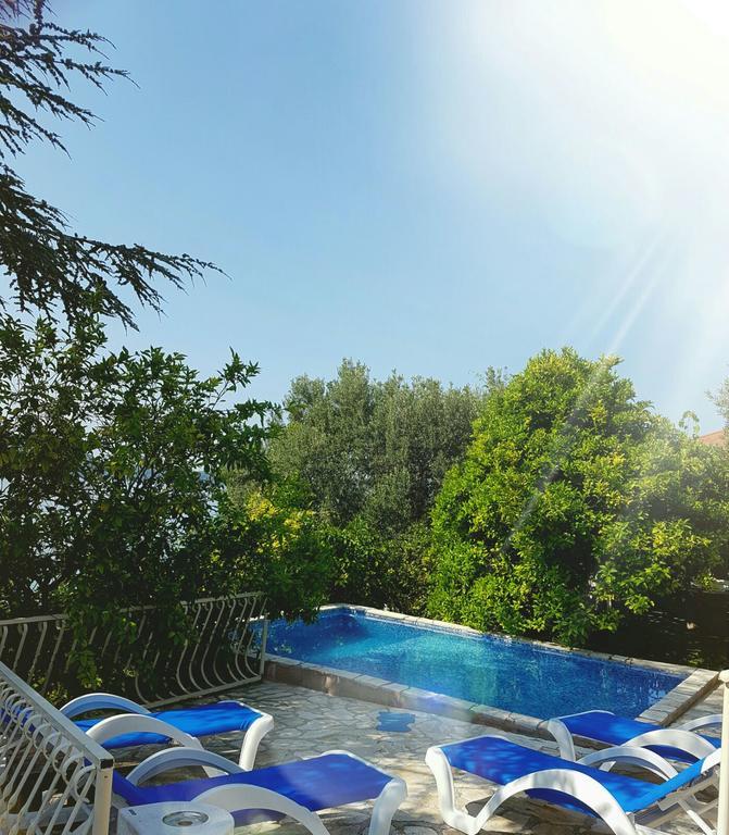 Apartments Marta Trogir Luaran gambar