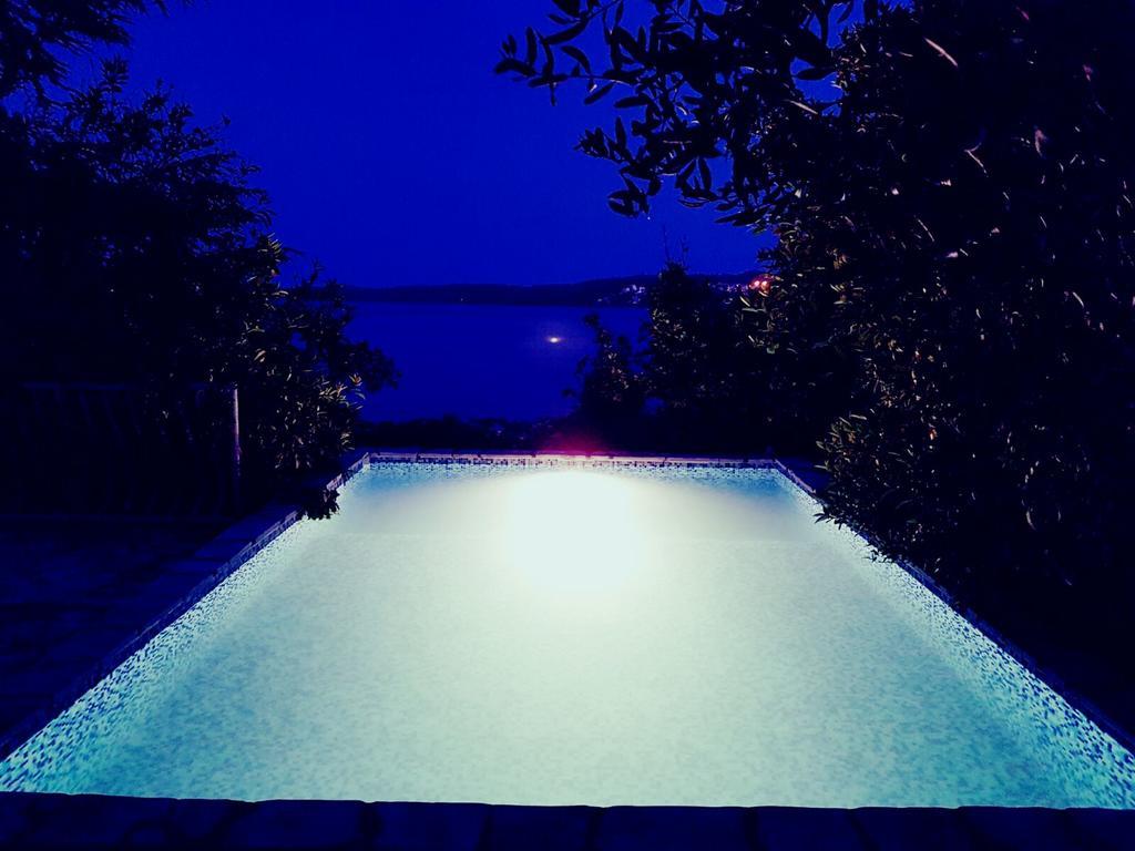 Apartments Marta Trogir Luaran gambar