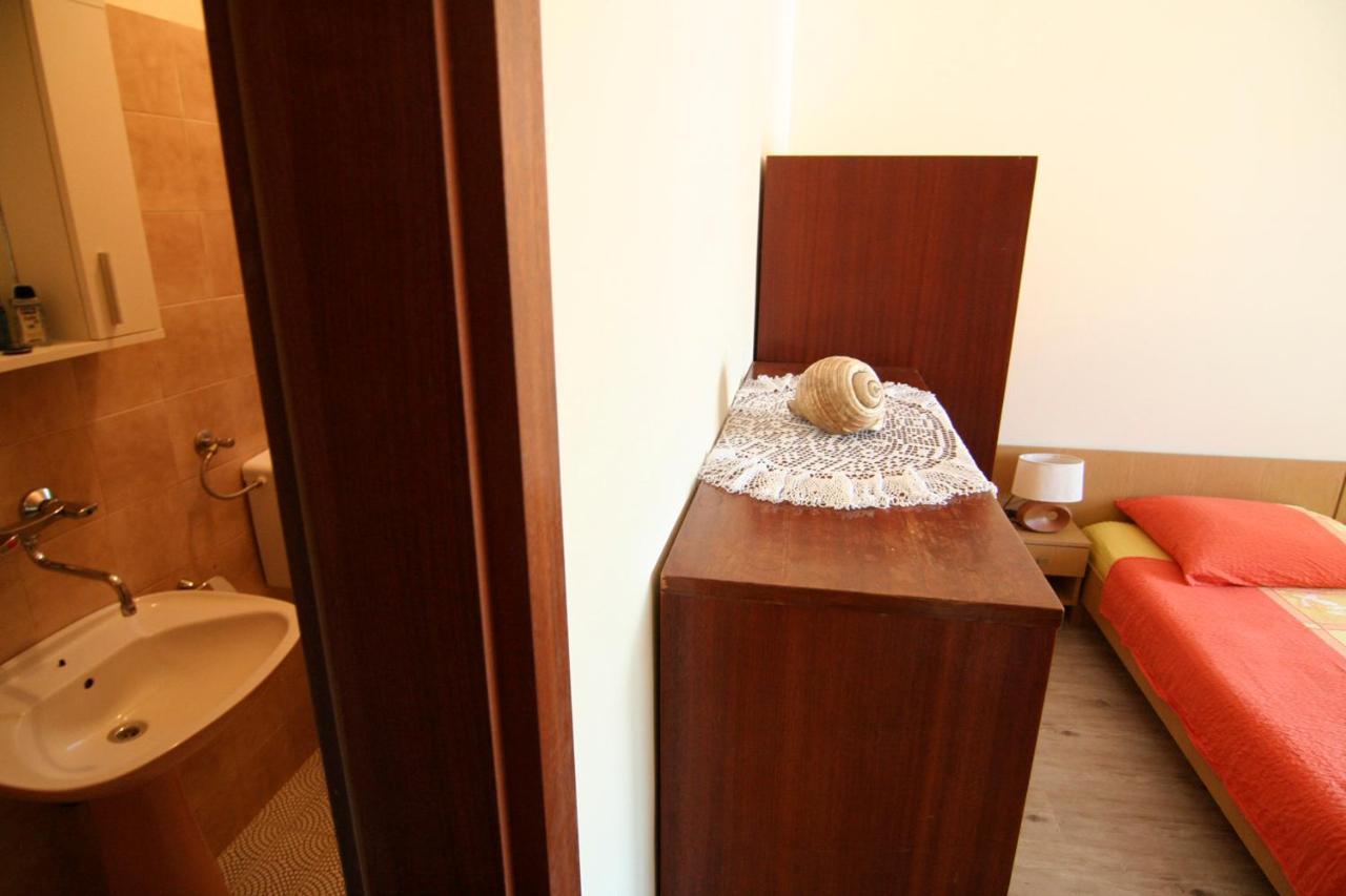Apartments Marta Trogir Bilik gambar